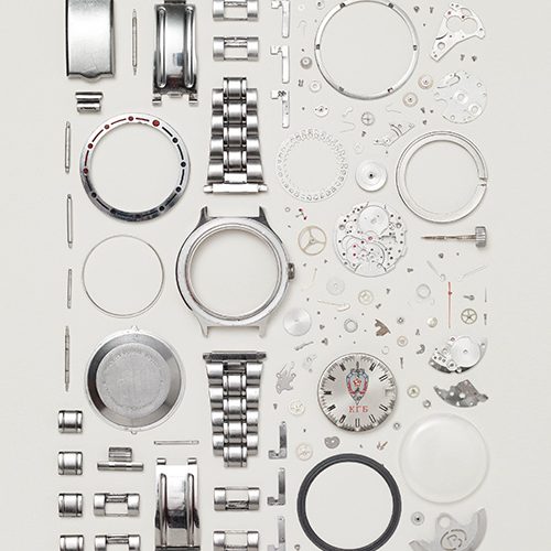 ella-exhibit-things-come-apart-disassembled-russian-watch-03